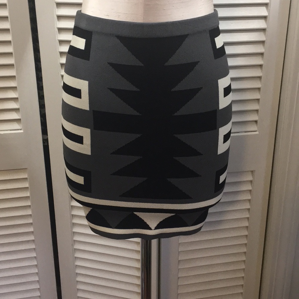 Rachel Roy stretch knit mini skirt